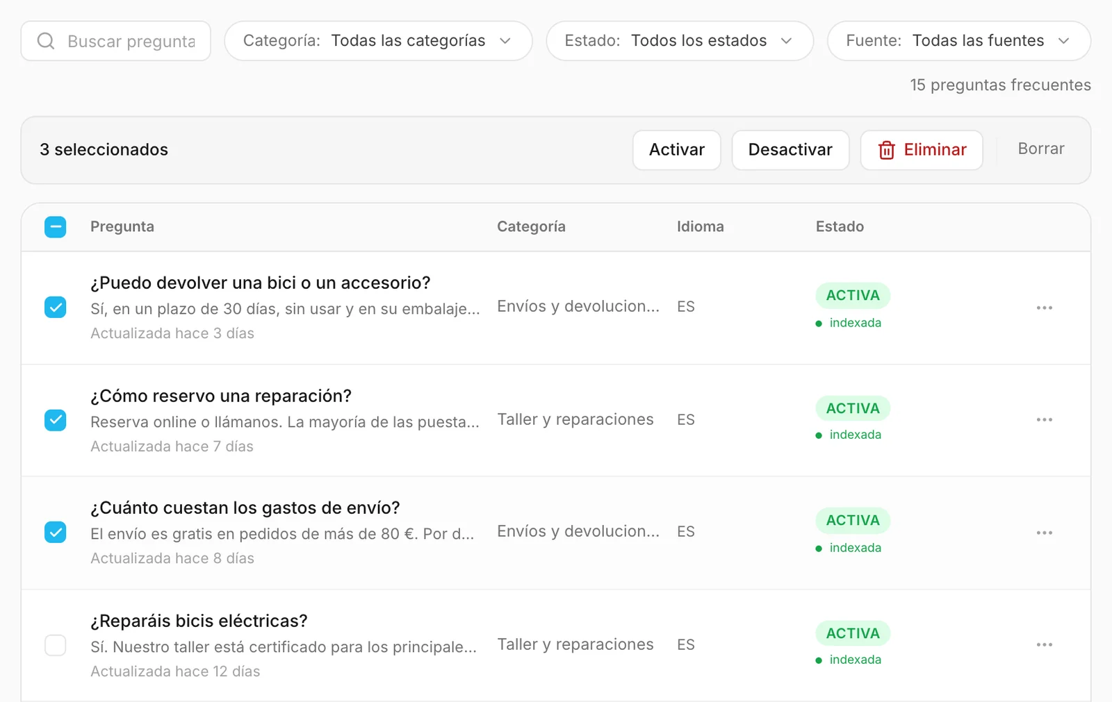 Tres preguntas frecuentes seleccionadas, con sus acciones encima de la lista