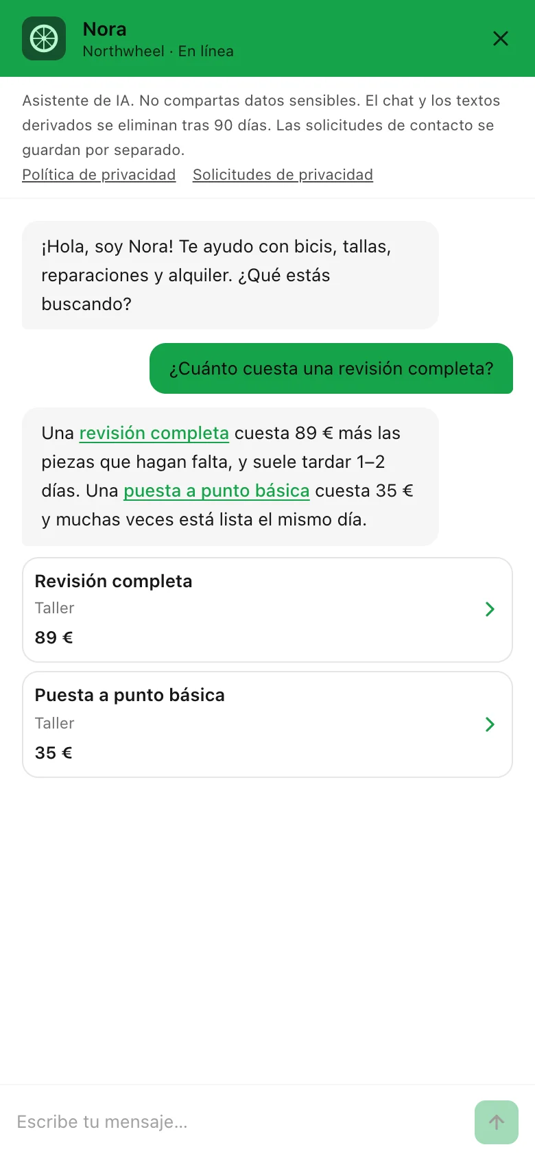 El chat en un móvil: a pantalla completa, con una respuesta y dos fichas de servicio